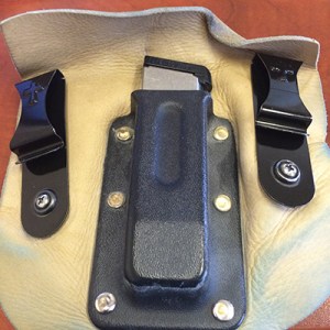 Spare Magazine Carrier